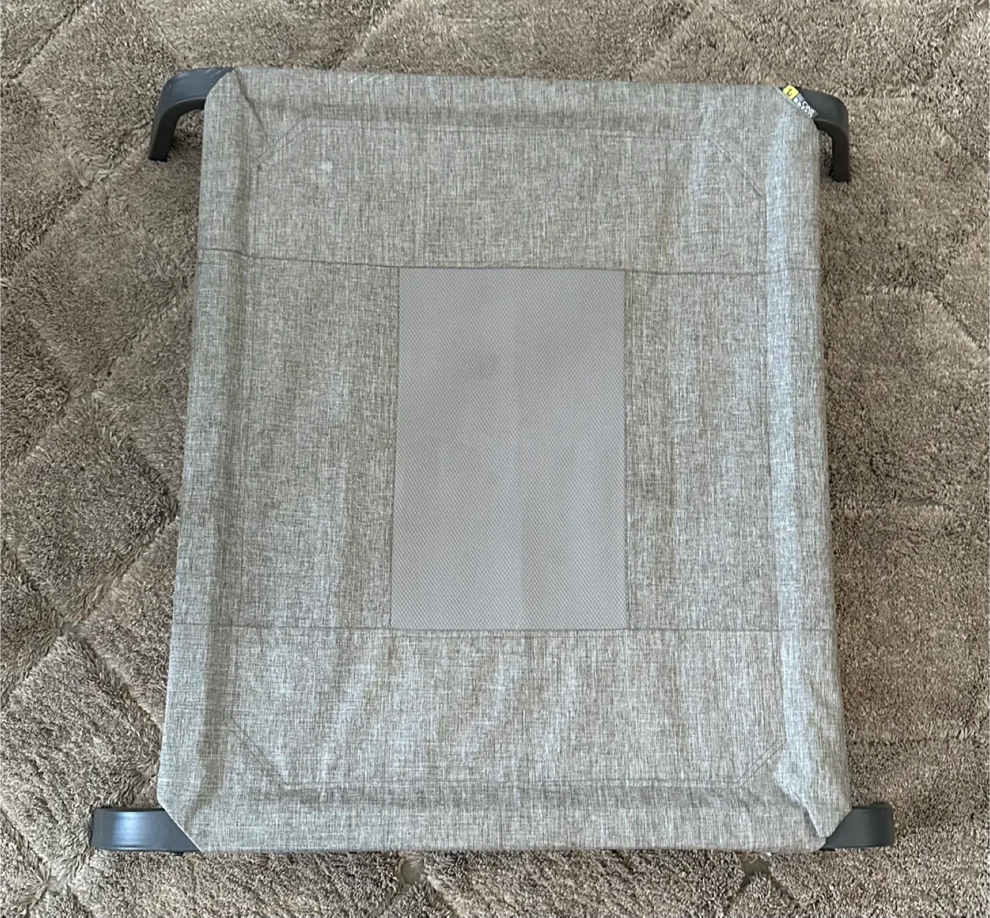 Be One Breed Elevated Pet Bed