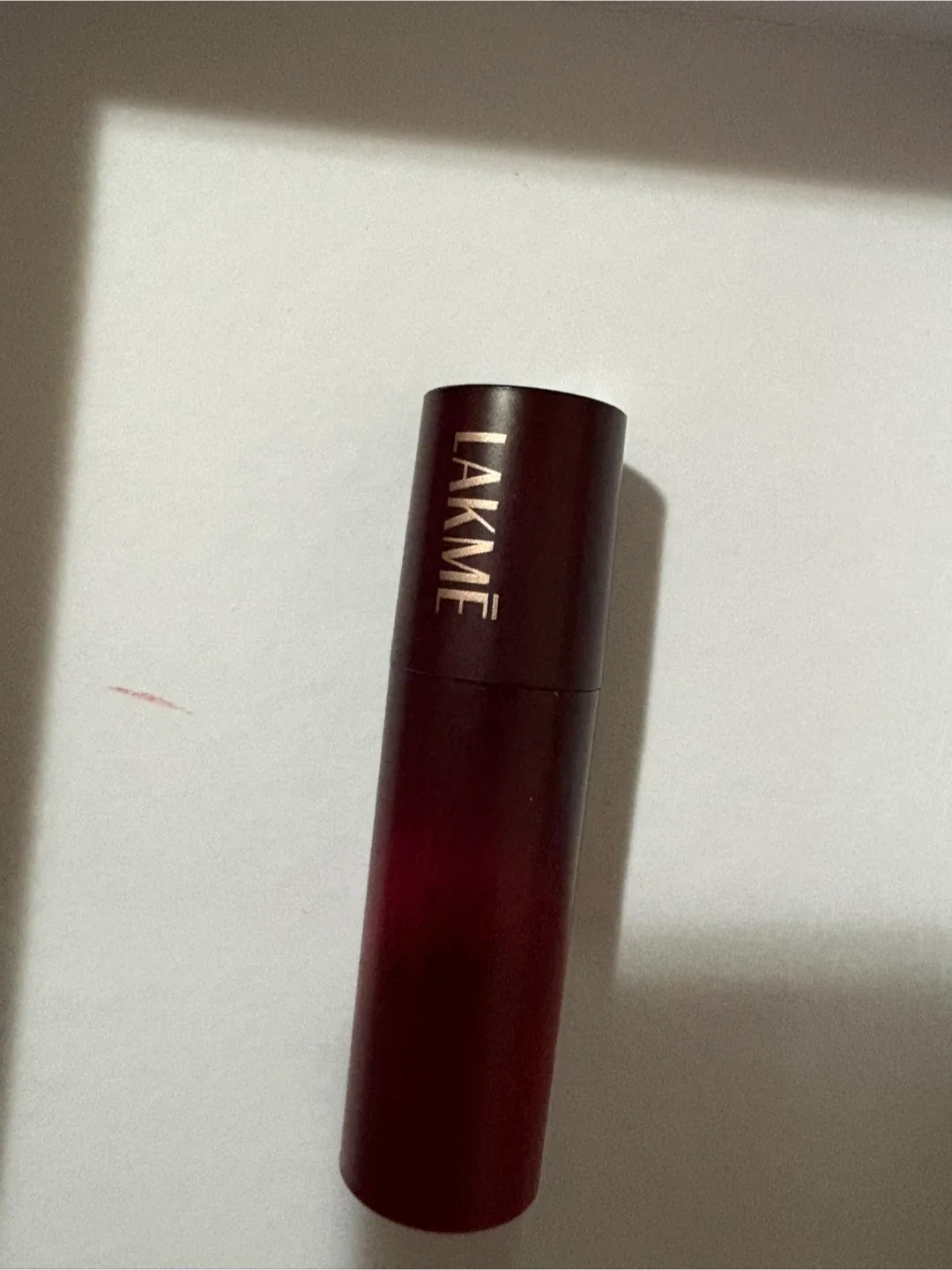 Lakme Forever Glossy Lipstick image indicator(3)