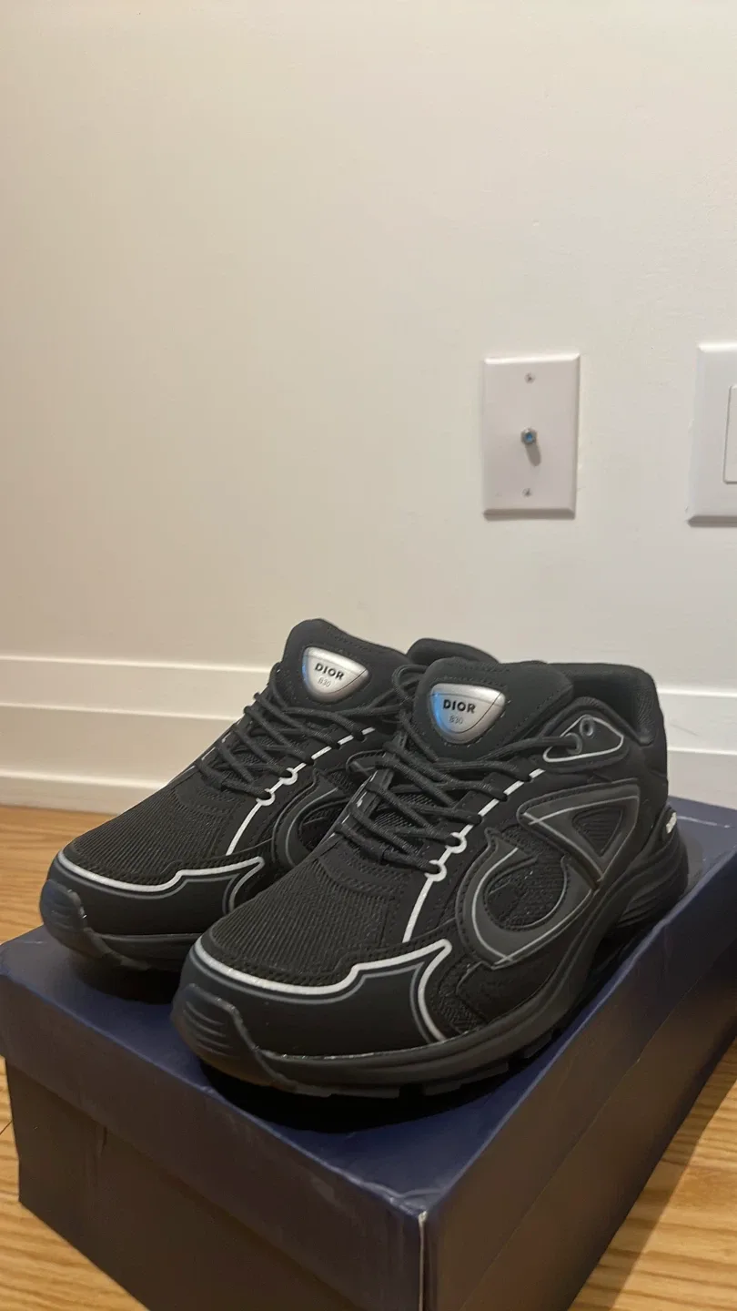 Dior B30 Sneakers - Black