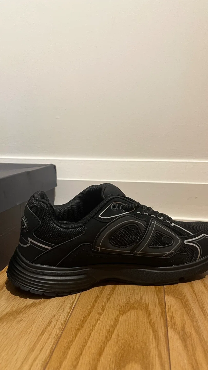 Dior B30 Sneakers - Black image indicator(4)