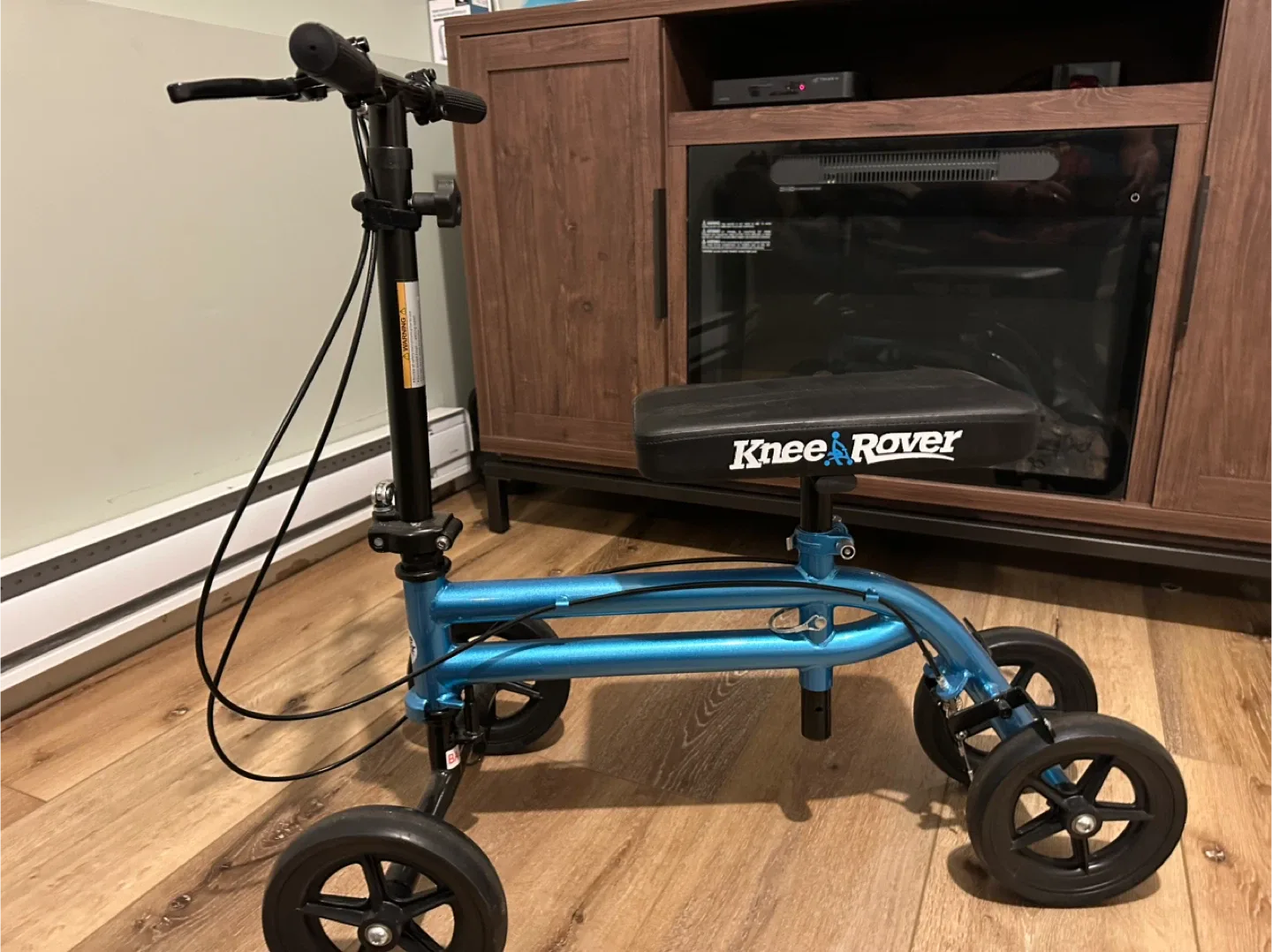 KneeRover Knee Walker - Blue