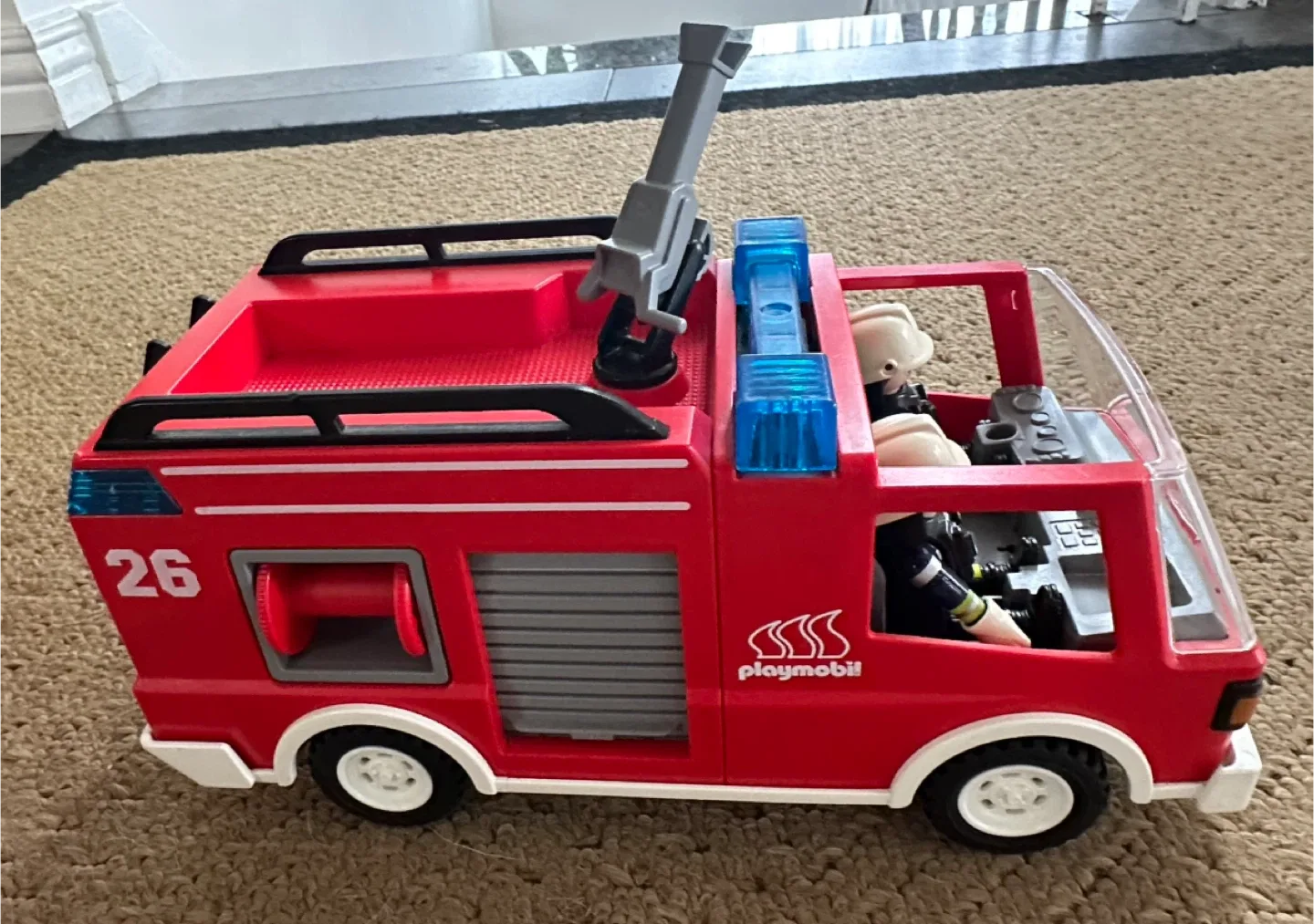 Playmobil Firetruck Toy image indicator(3)