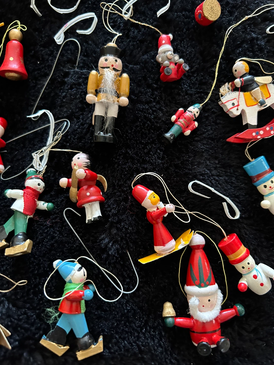 $20 BIG LOT vintage wood toy Xmas Christmas tree ornaments bulb - photo 3