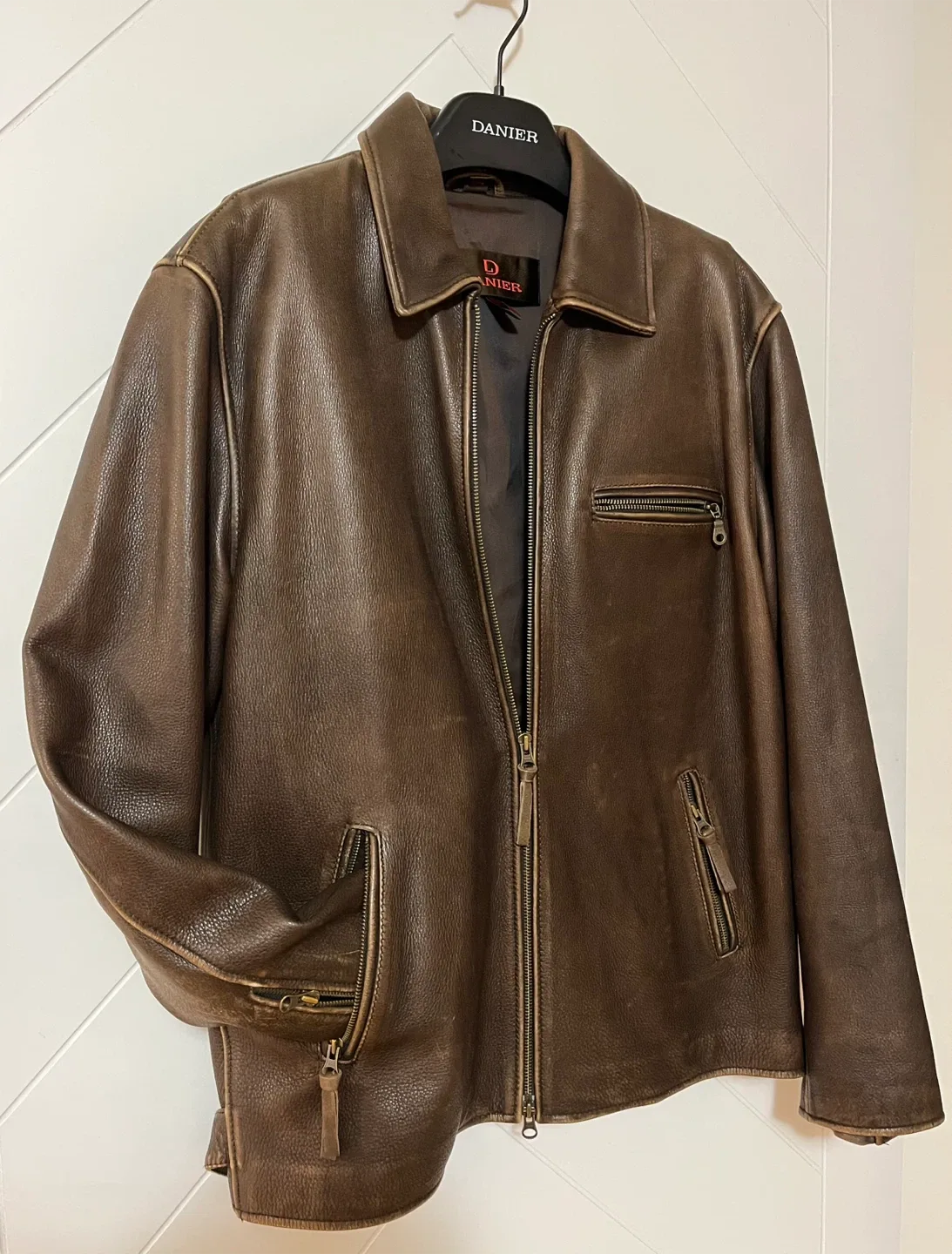 Danier Leather Jacket Men Size L