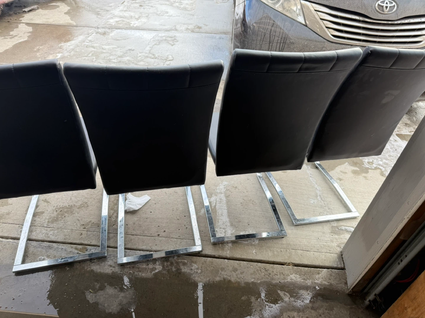 Set of 4 Black Dining Chairs - photo 3