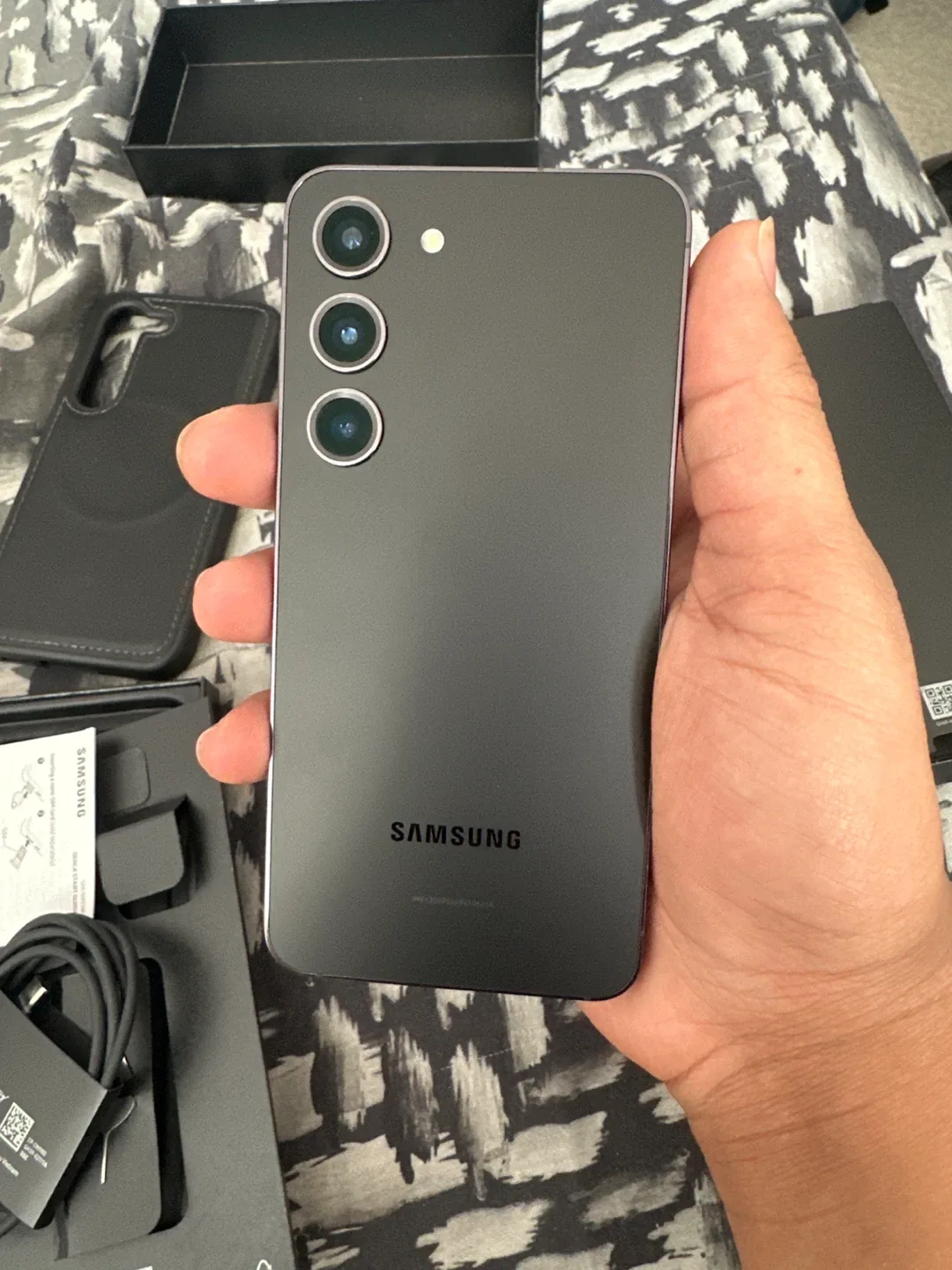 Samsung Galaxy S23 - New! image indicator(5)