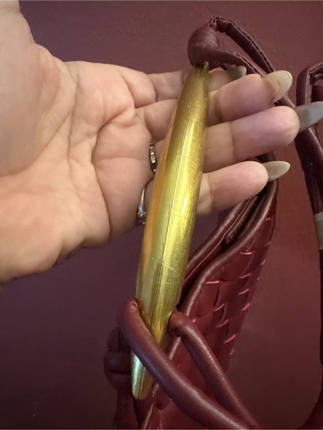 CEOS Burgundy Woven vegan Leather Handbag image indicator(6)