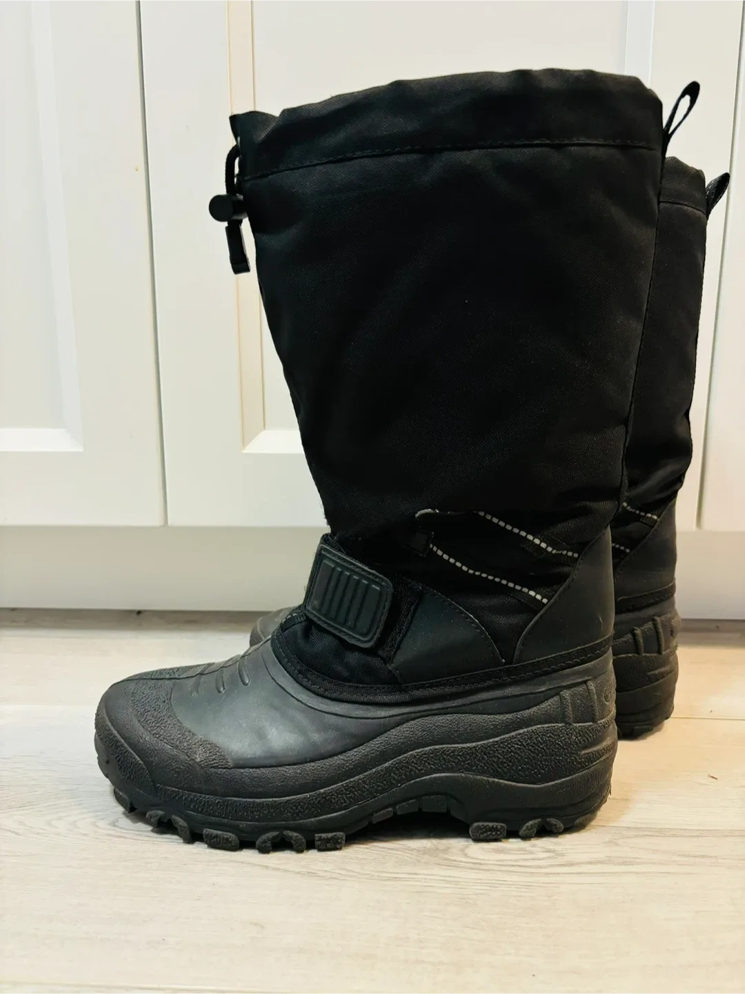 Black Winter Snow Boots (8)