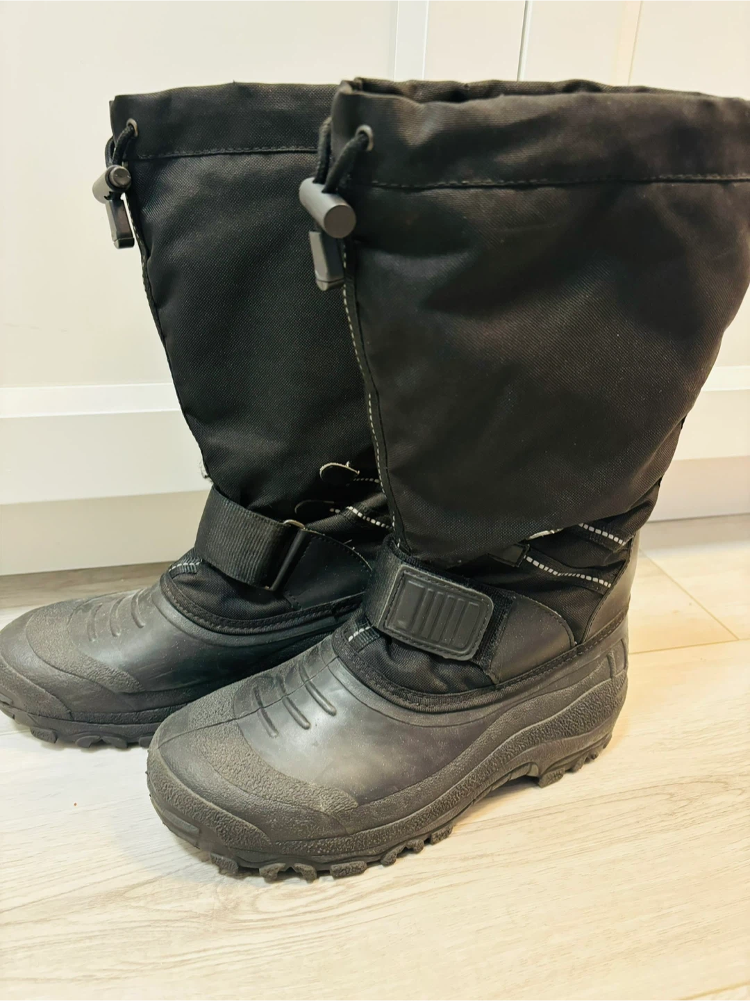 Black Winter Snow Boots (8) - photo 4