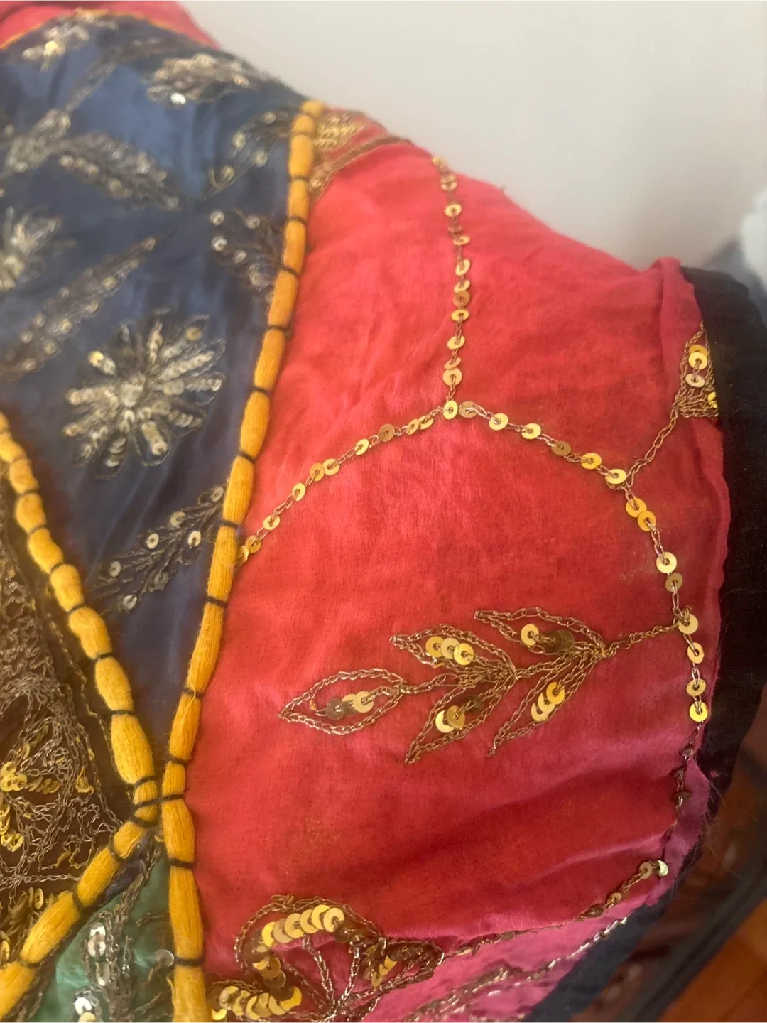 Decorative Patchwork  Embroidered Table Cloth image indicator(9)