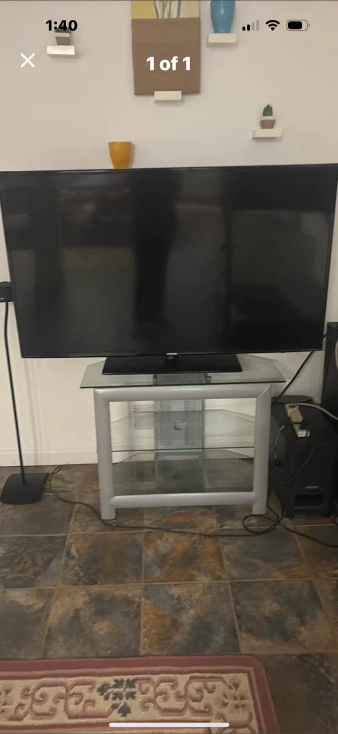 Samsung TV and Glass Stand