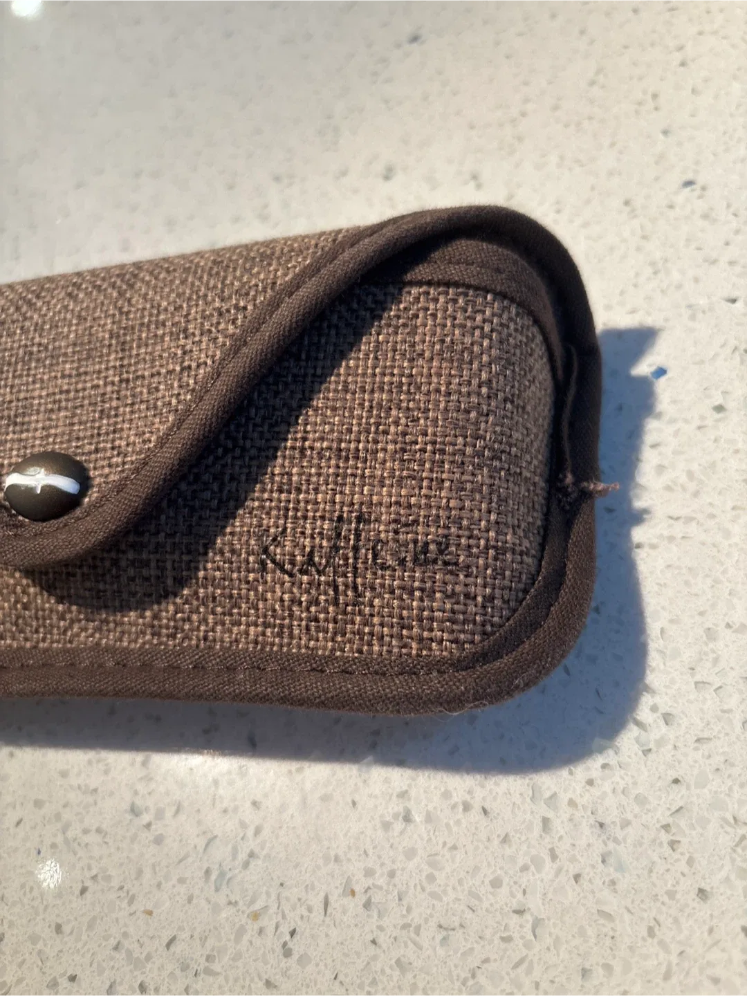 Kaffeine Eyeglasses Case with Cleaning Cloth image indicator(2)