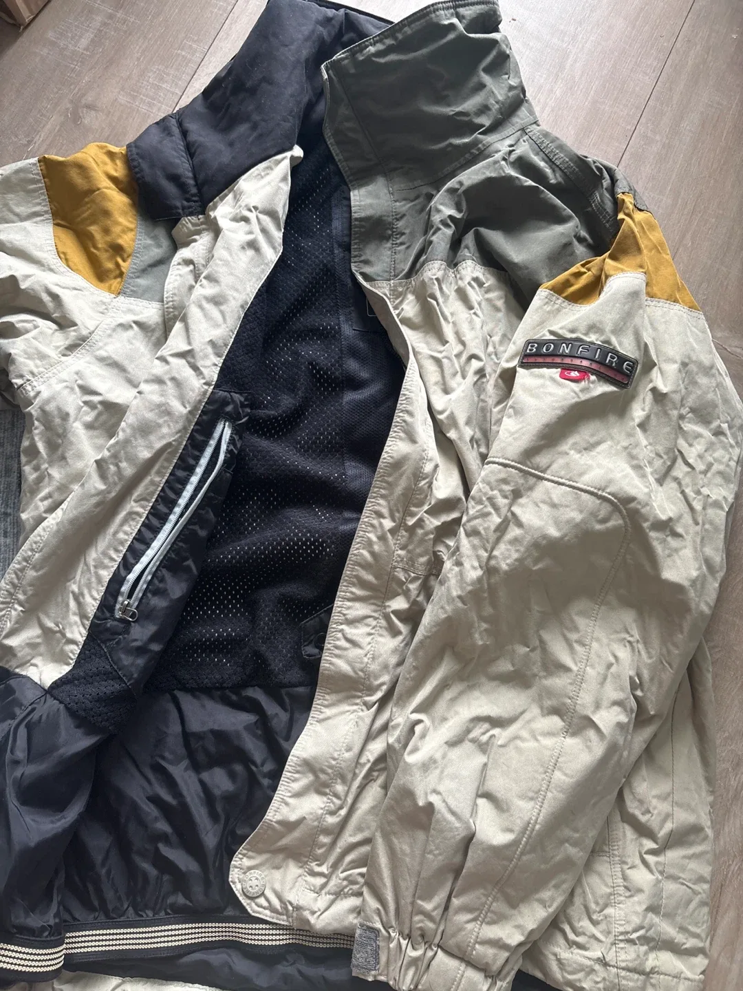 Bonfire Snowboarding Jacket & Pants Set image indicator(2)