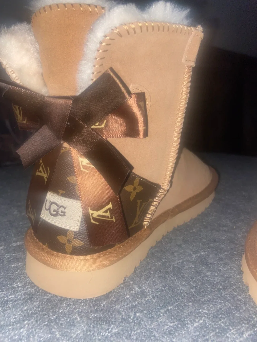 Louis Vuitton Uggs image indicator(6)