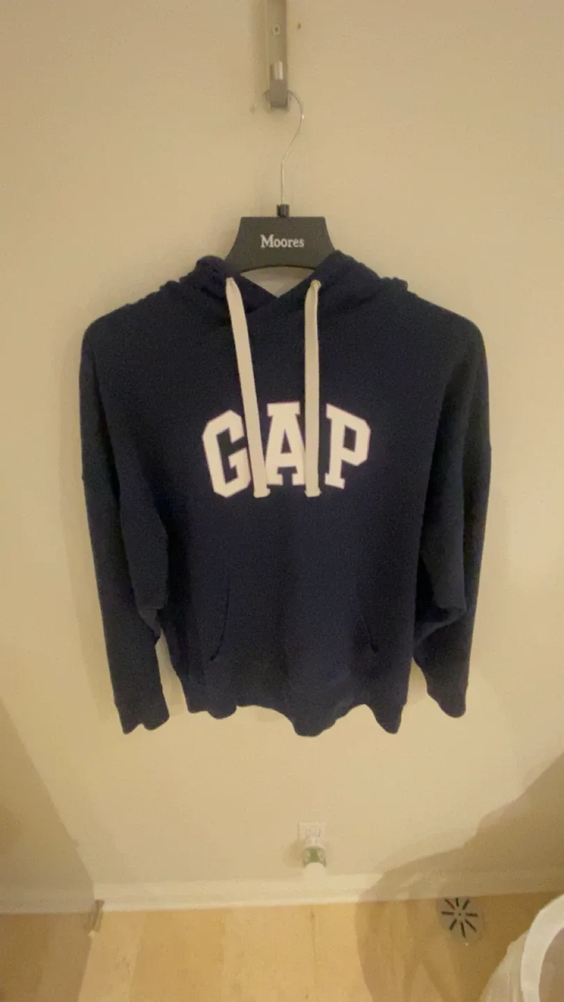 GAP Hoodie - Size M #Cleanout