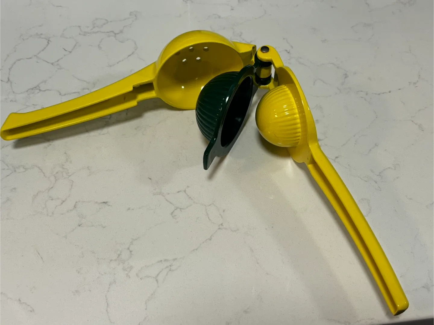 Yellow Lemon/Lime Squeezer image indicator(4)