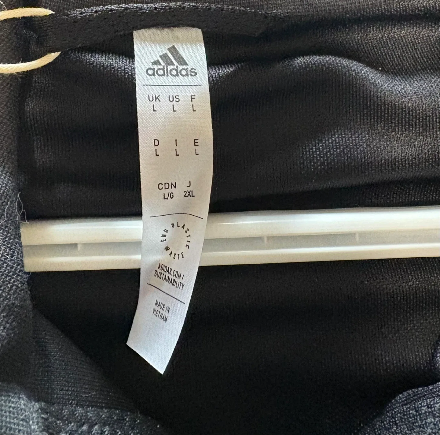 Jordan Hoodie - Size L/G image indicator(3)