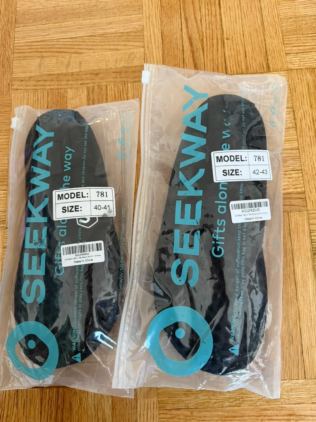 SEEKWAY Water Shoes, Size 7/8, Black - New in Package! image indicator(3)