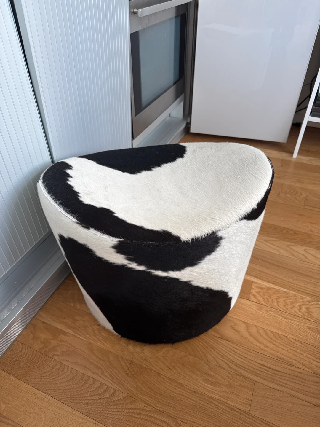 Cowhide Ottoman Footstool - Black & White