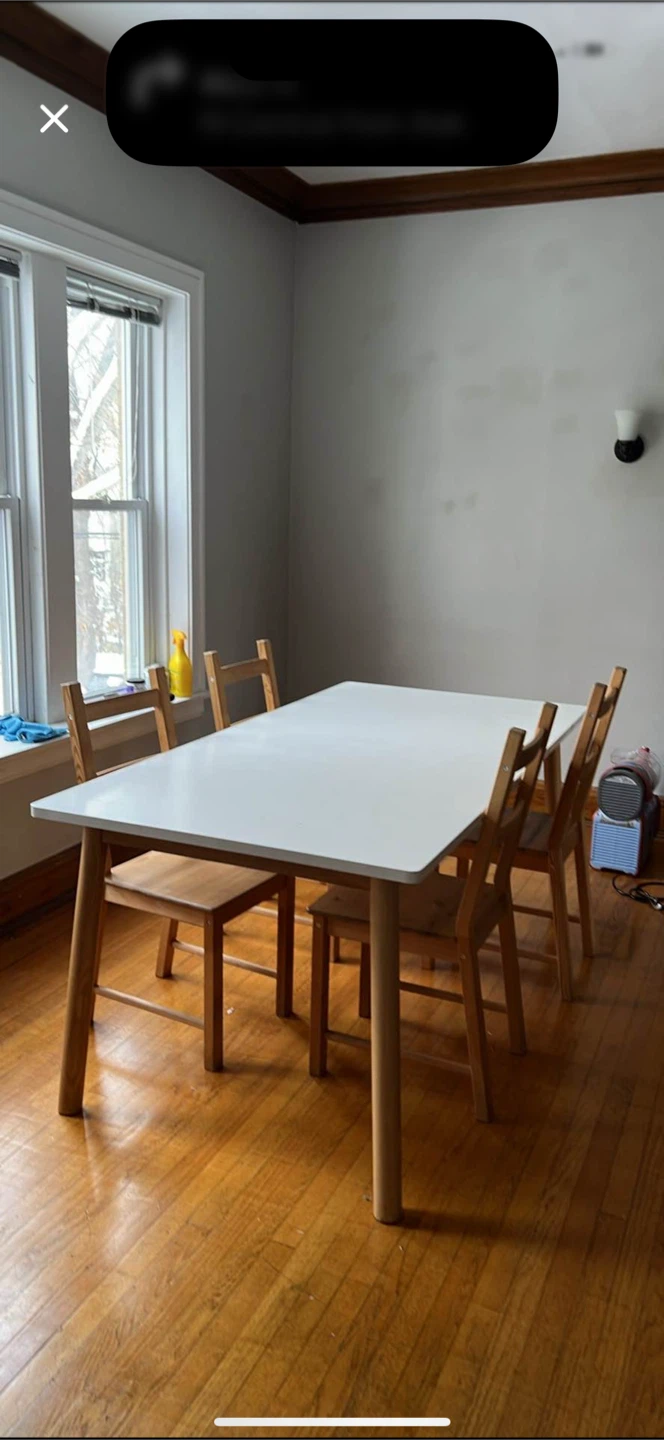 Dining table and 4 chairs
