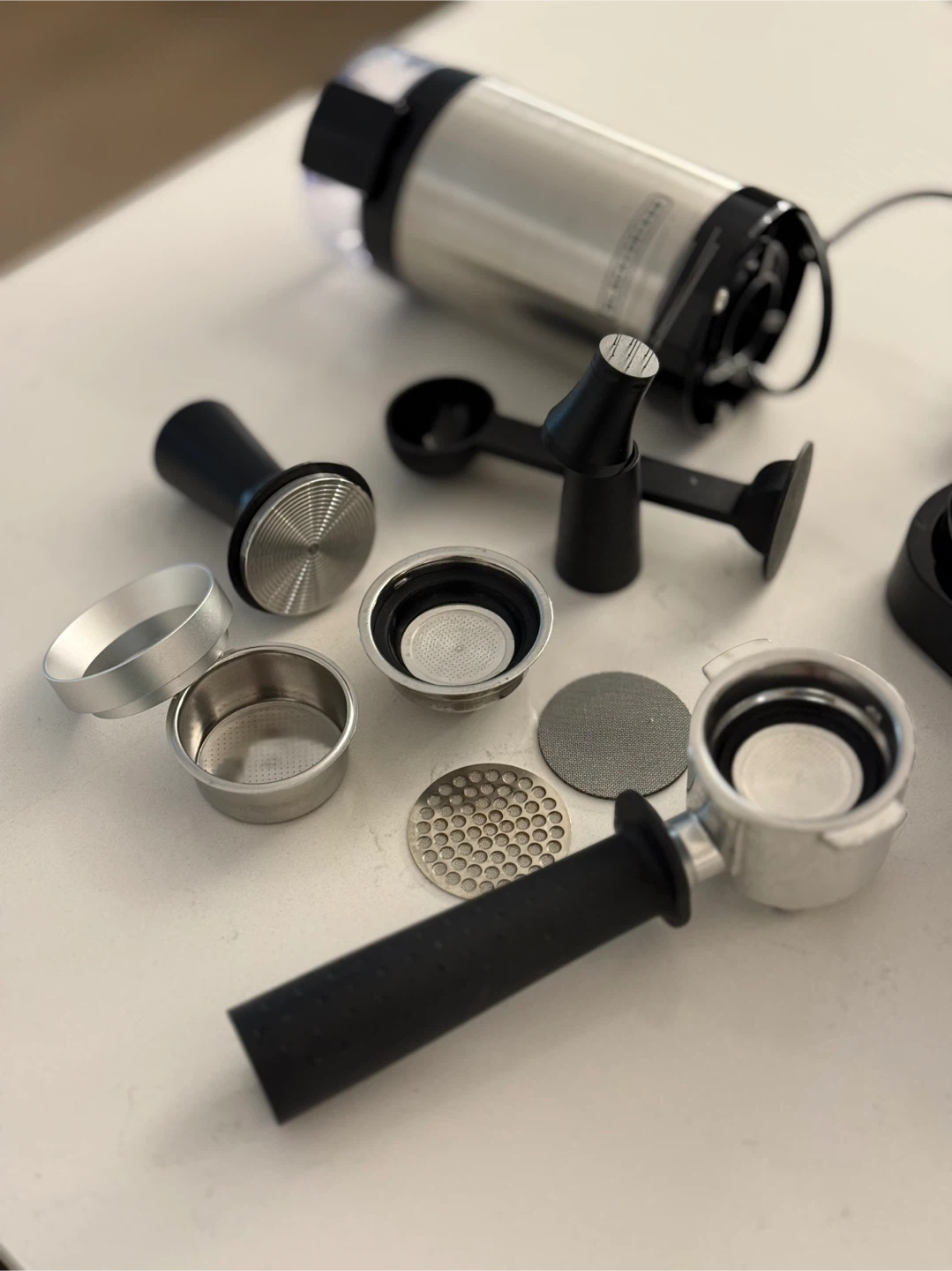 Delonghi Stilosa Espresso Machine + Grinder - photo 4