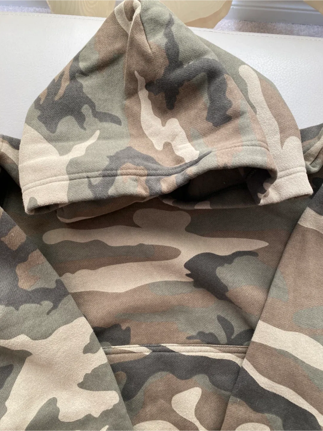 NWT- TNA Aritzia Perfect Hoodie XXL Camo image indicator(4)