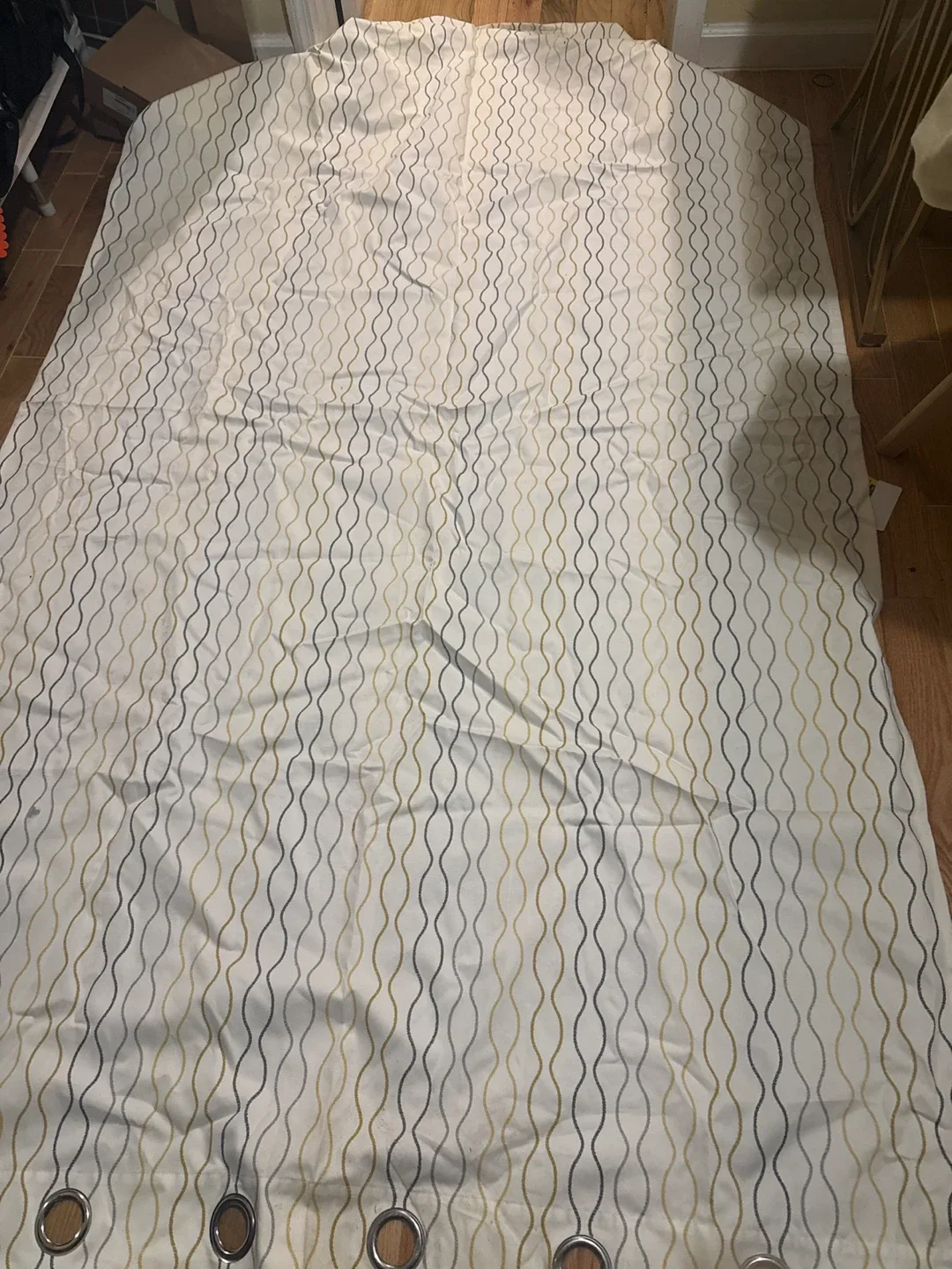 Curtain - White with Wave Pattern 2 in number