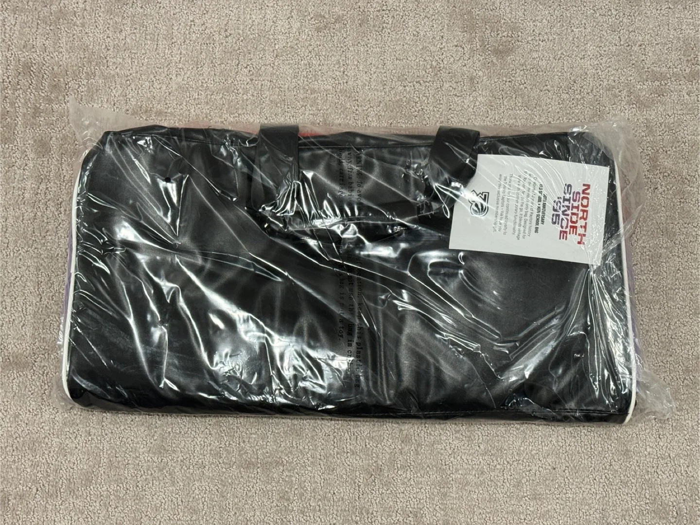 Toronto raptors duffle bag BNIB image indicator(2)