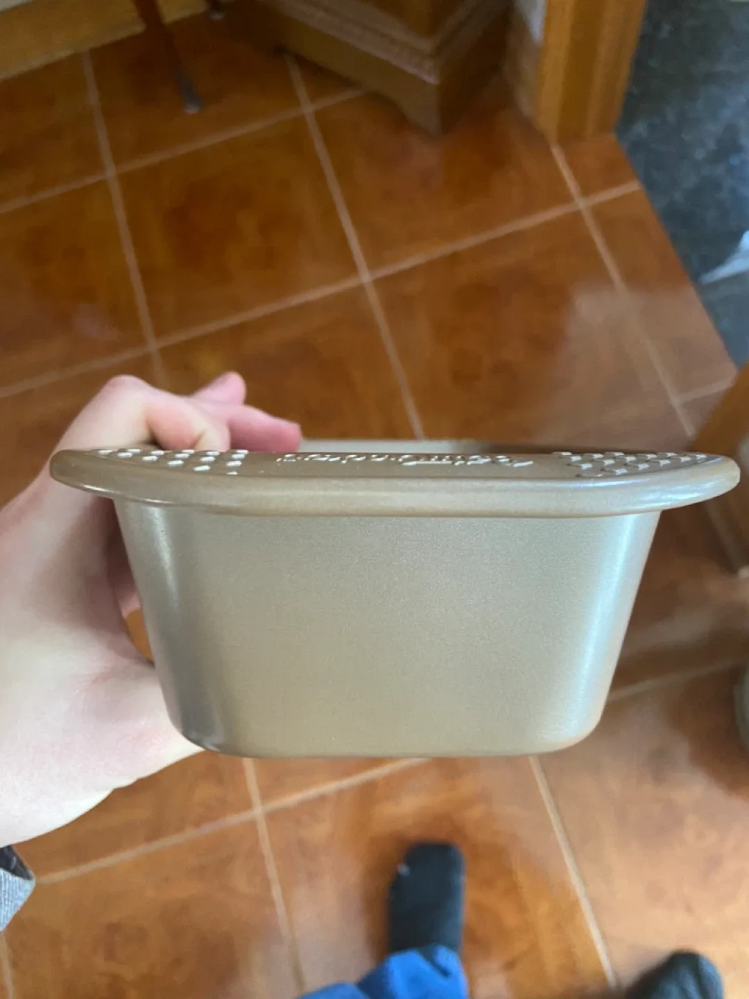 Betty Crocker  Loaf Pan - 9" x 5" image indicator(7)