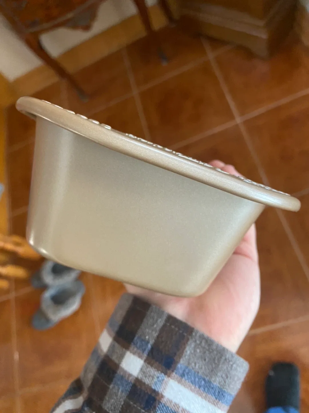 Betty Crocker  Loaf Pan - 9" x 5" image indicator(8)