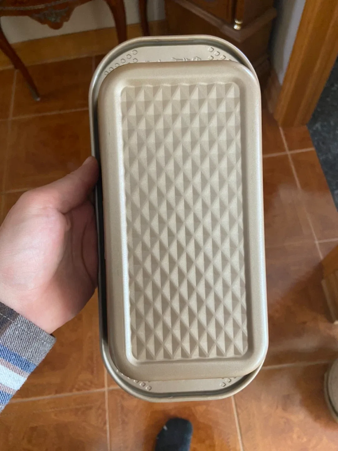 Betty Crocker  Loaf Pan - 9" x 5" image indicator(5)