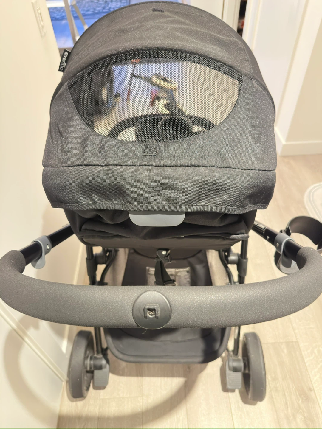 Evenflo stroller - photo 4