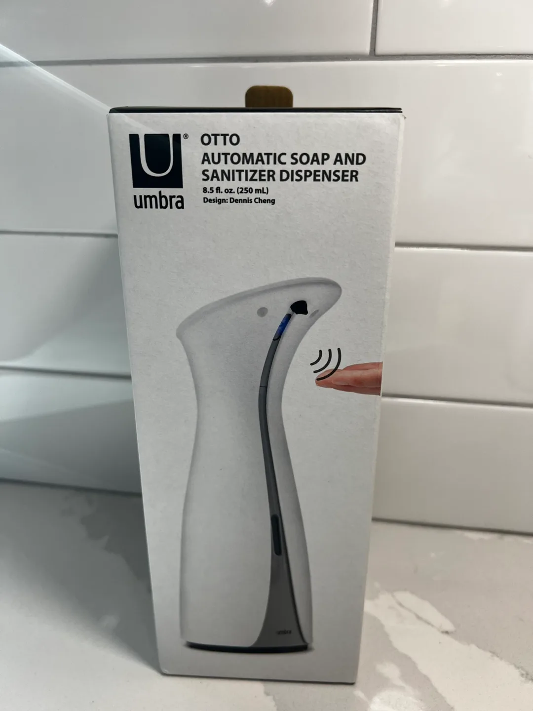 Umbra Otto Automatic Soap Dispenser - New in Box!