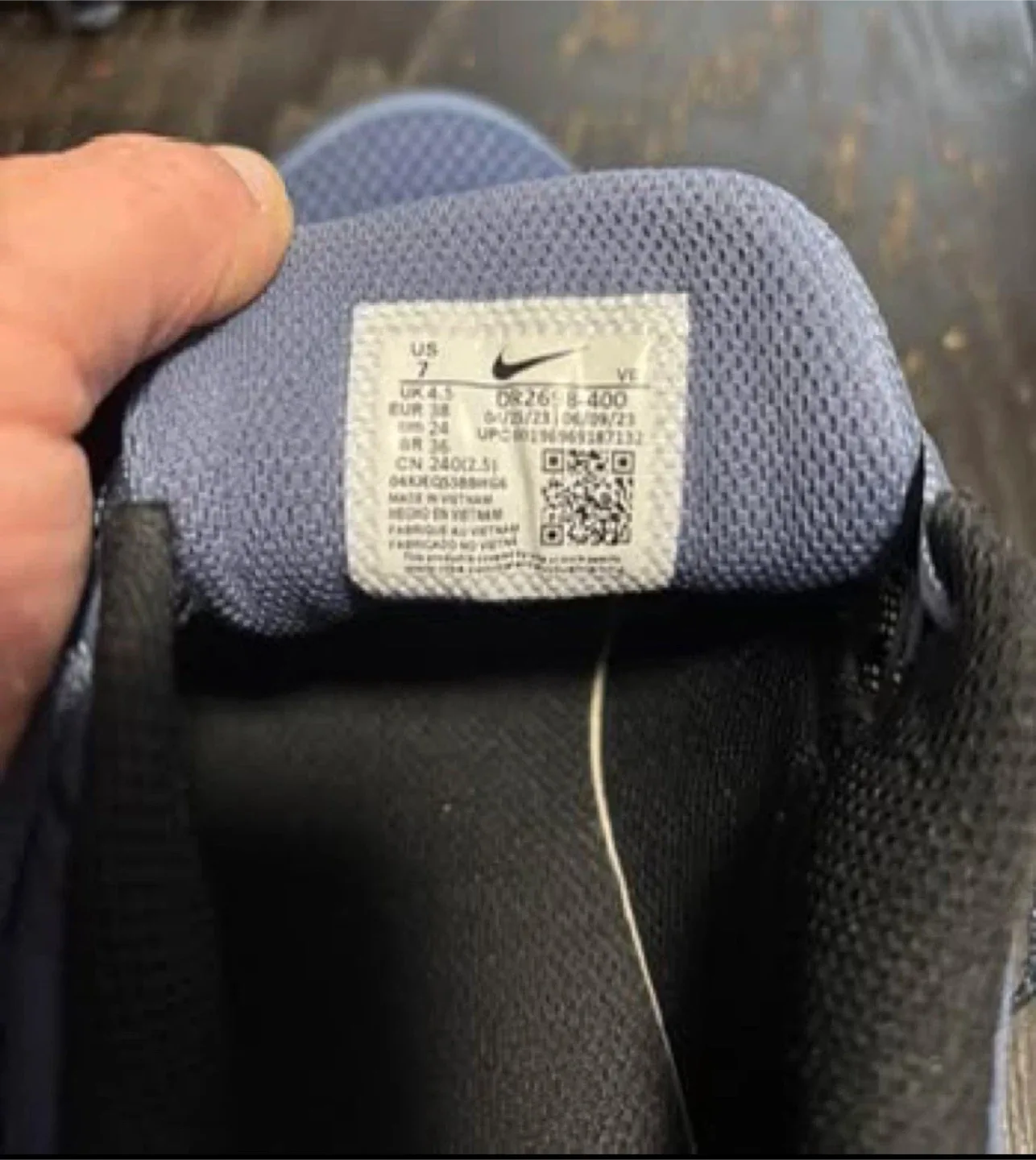 Nike Swift 3 Running Shoes - US 7 image indicator(2)