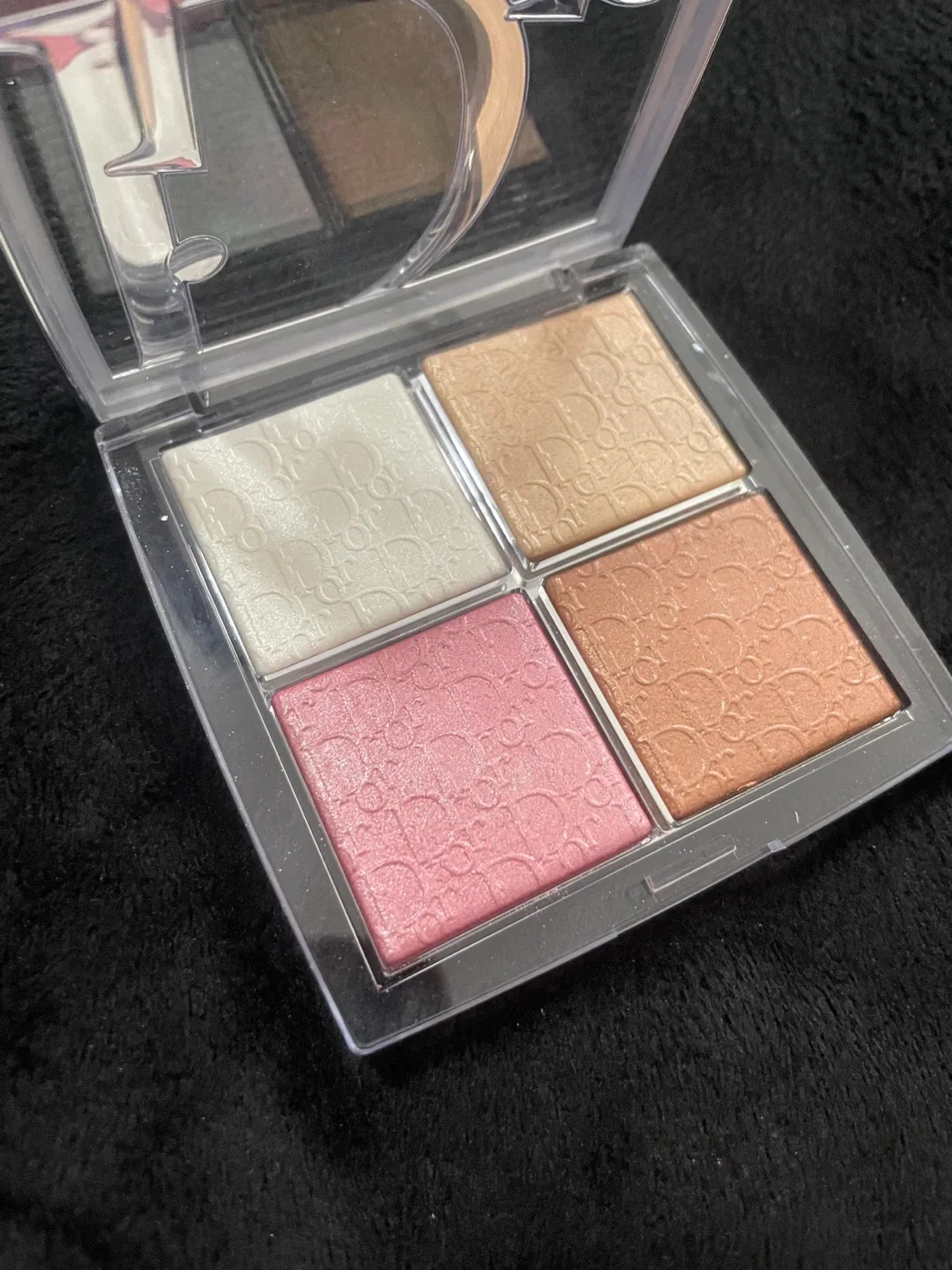 Dior Backstage Glow Maximizer Palette image indicator(4)