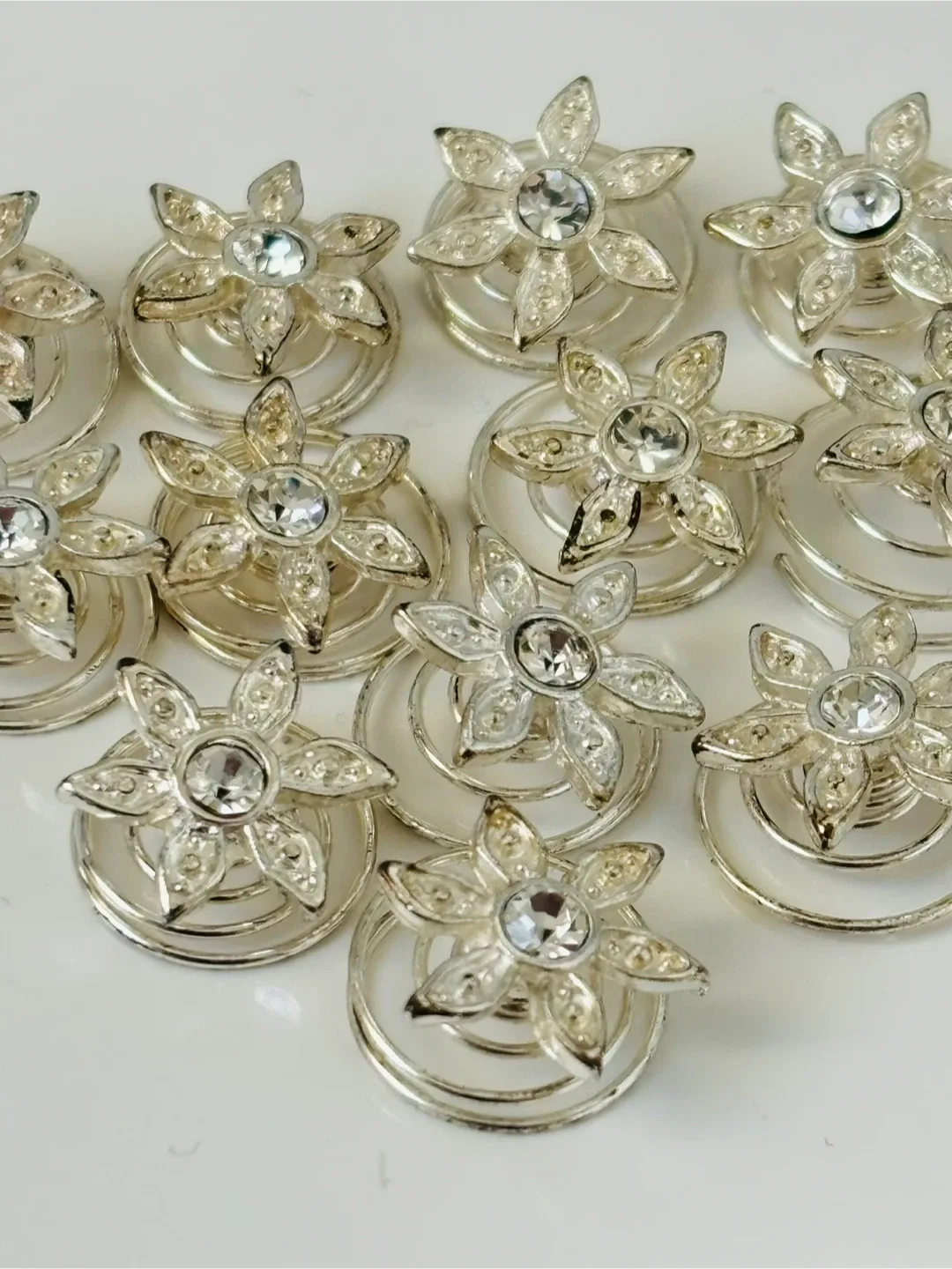 Assorted Jewellery Lot image indicator(3)