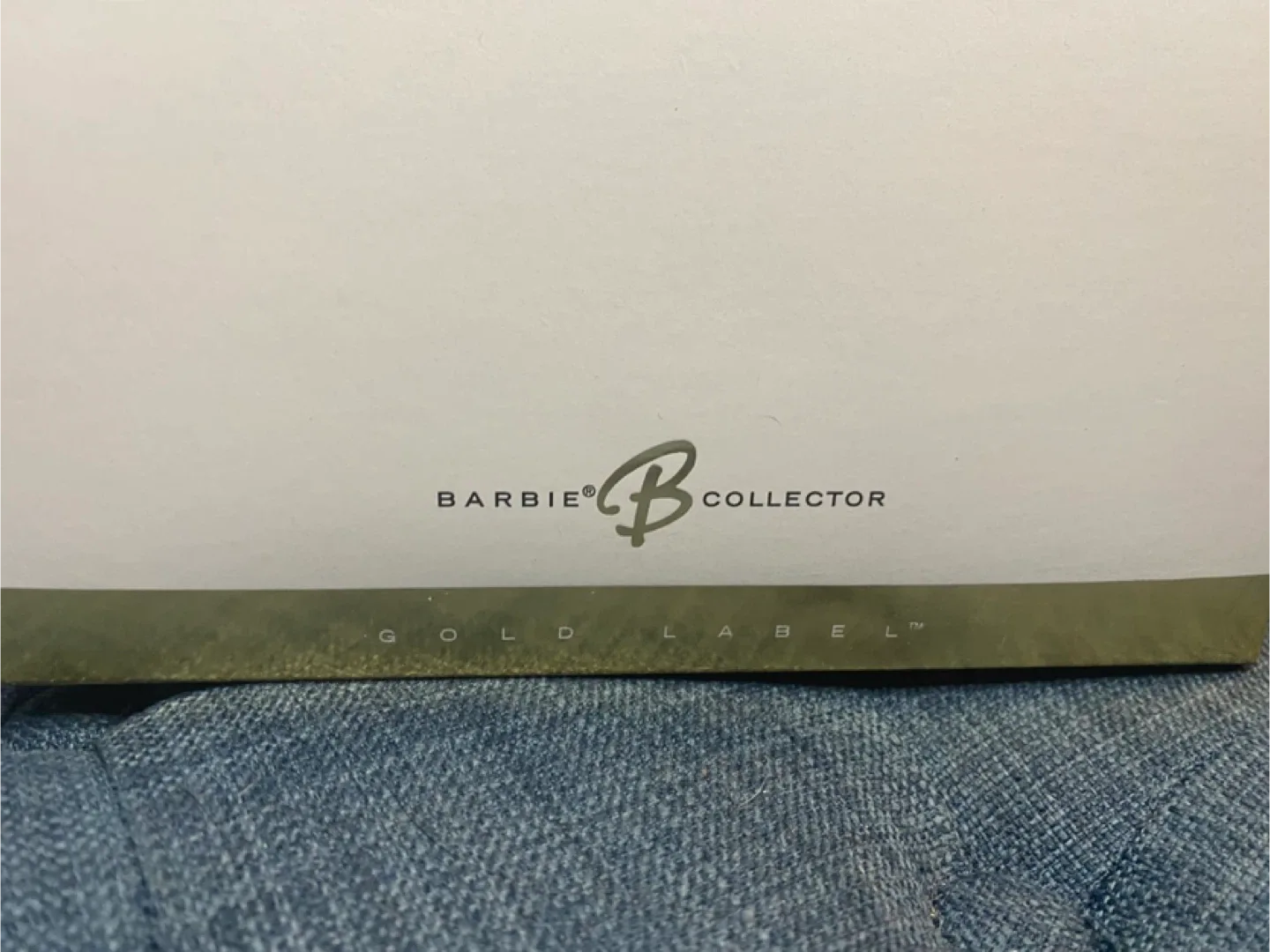 Inuit Legend Barbie Doll - Gold Label Collector image indicator(5)