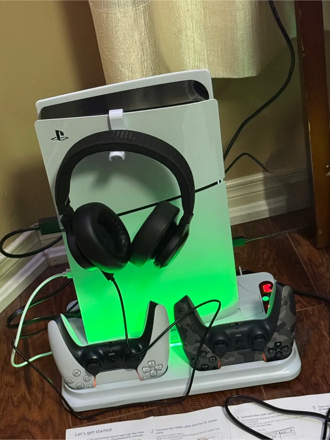 PlayStation 5 Digital Edition Console image indicator(3)