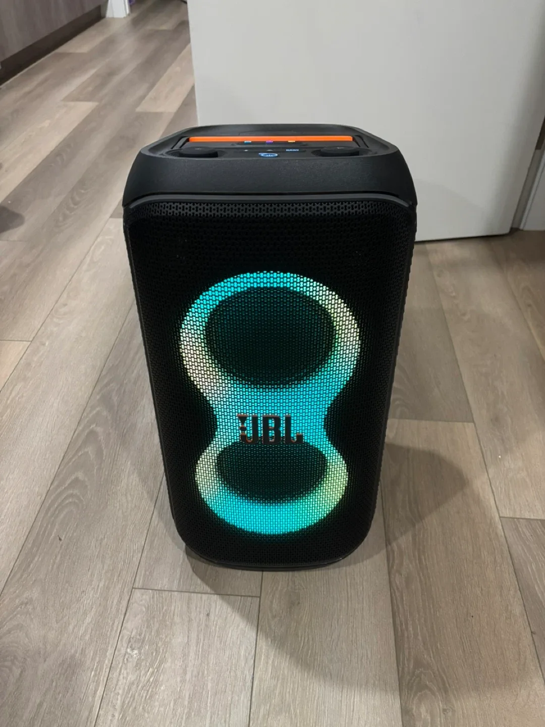 JBL Partybox Club 120 Speaker image indicator(4)