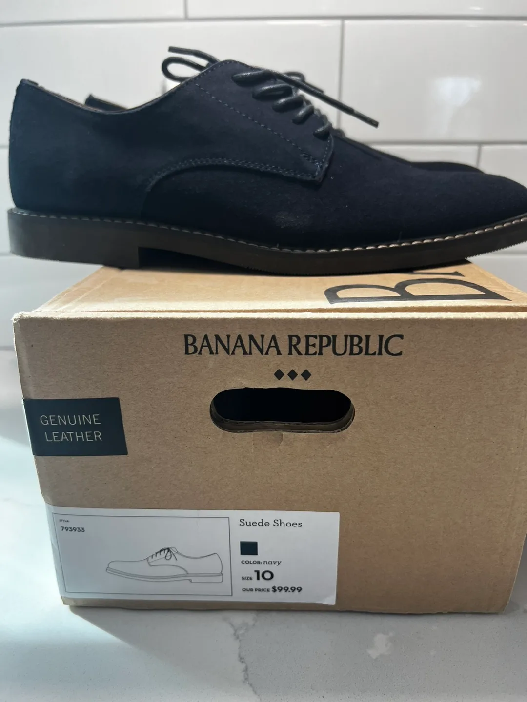 New Banana Republic Suede Shoes - Navy, Size 10 image indicator(4)