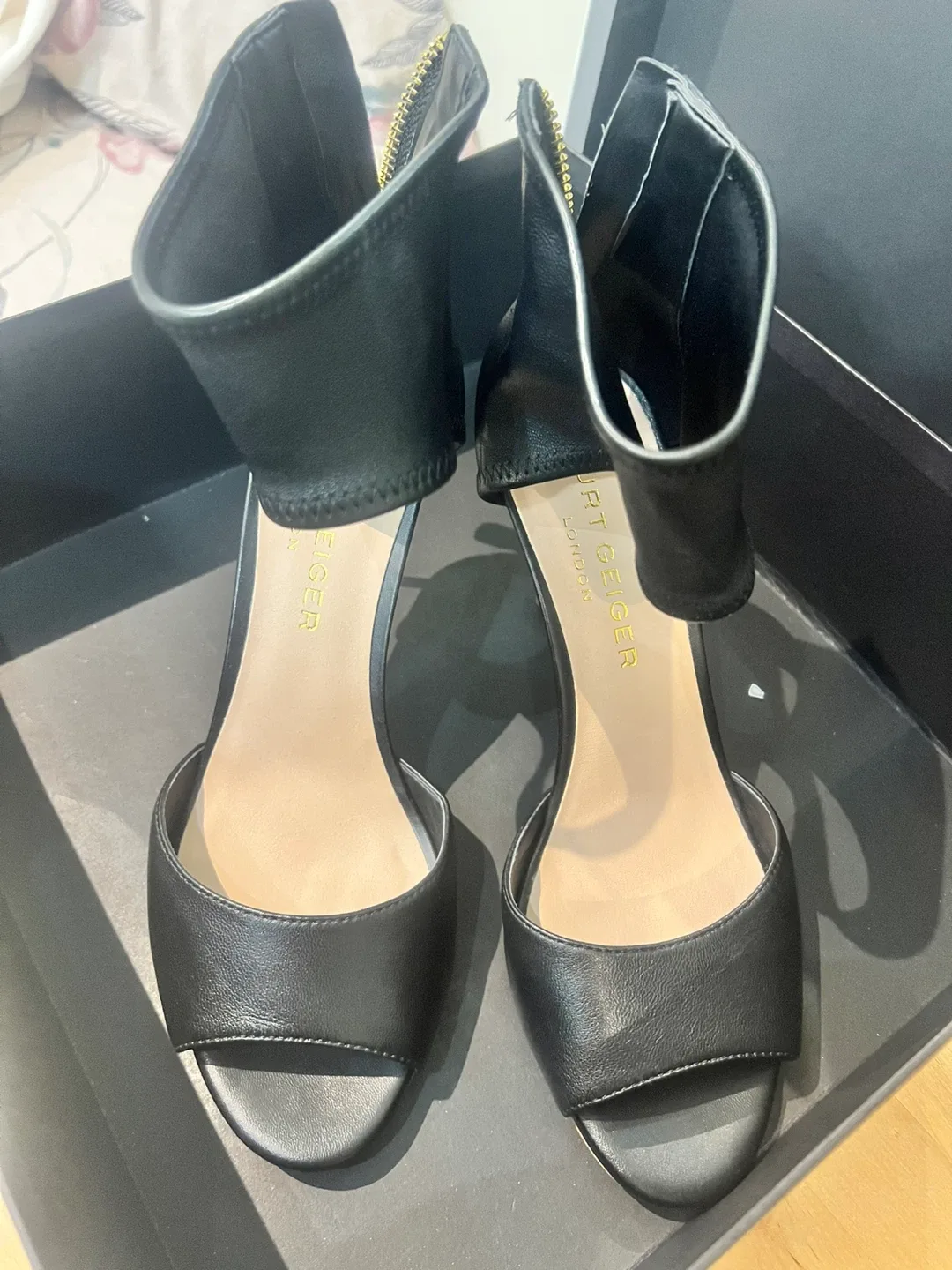 Kurt Geiger London Black Heels image indicator(5)
