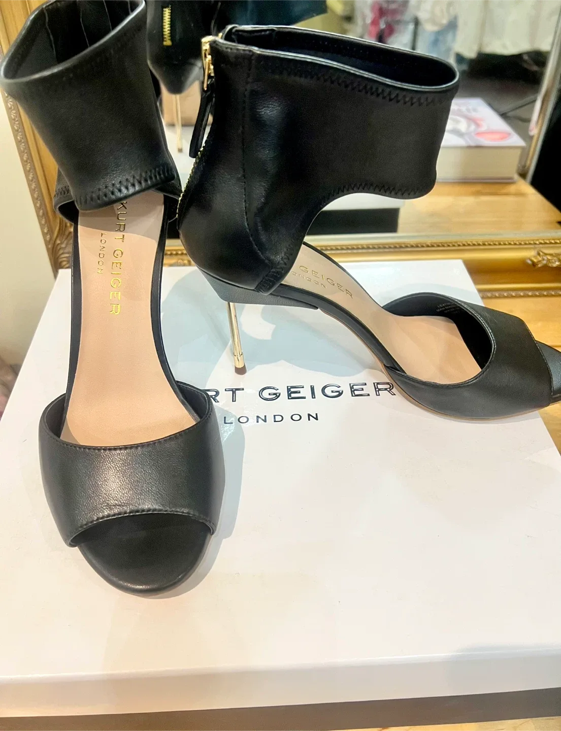Kurt Geiger London Black Heels image indicator(2)