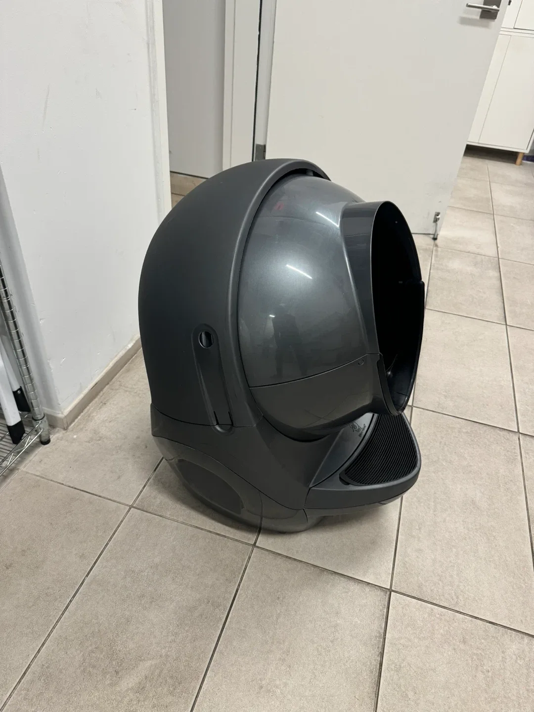 Litter Robot 3 Connect - Self Cleaning Cat Litter Box image indicator(2)