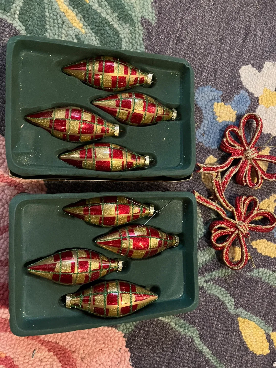 Christmas Ornaments with Bows (Set of 10)