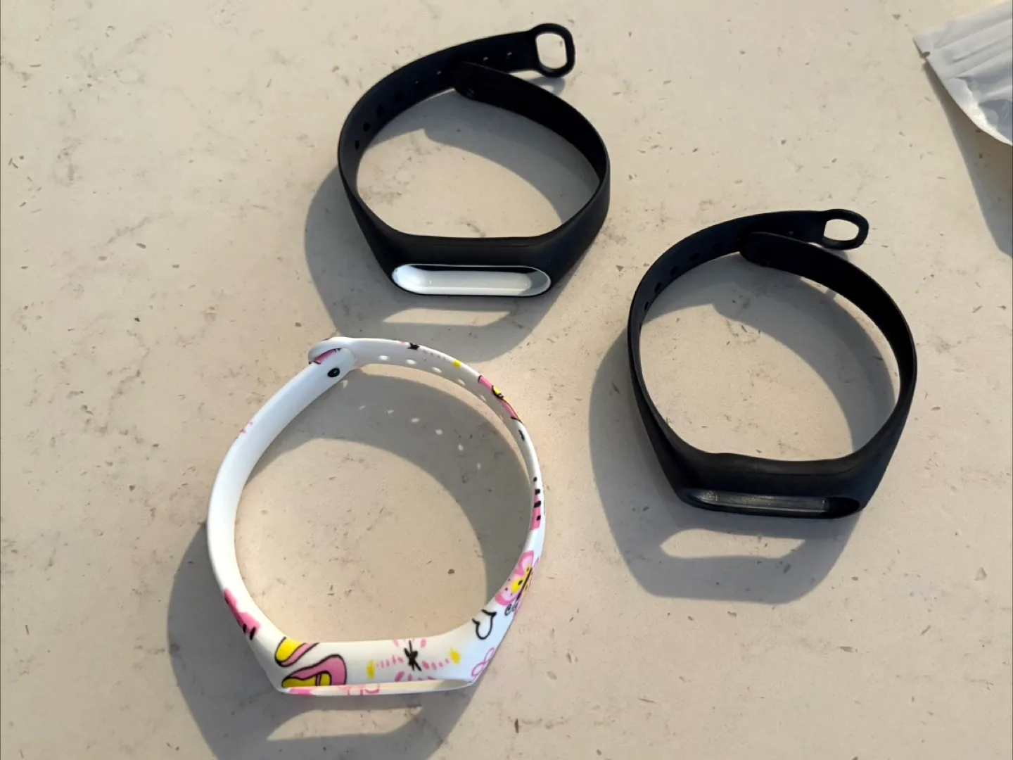 Xiaomi Mi Band Straps - Black & Patterned image indicator(2)