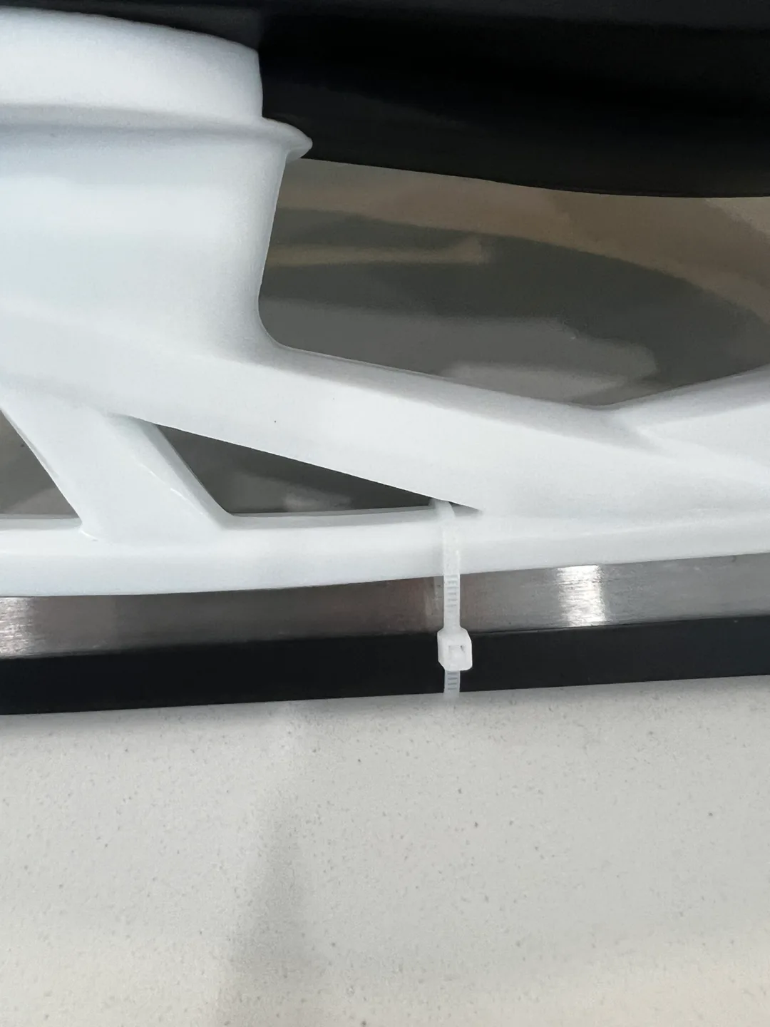 New Future Stars Adjustable Ice Hockey Skates Jr 3-5.5 NEW image indicator(4)