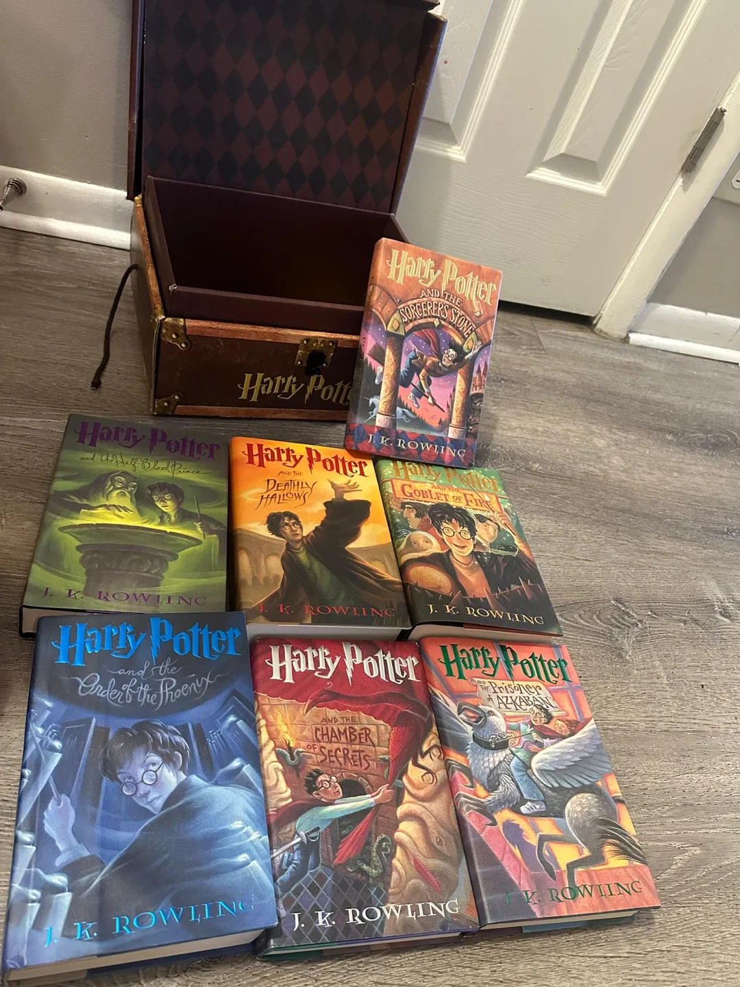 Harry Potter Complete Book Series with Trunk