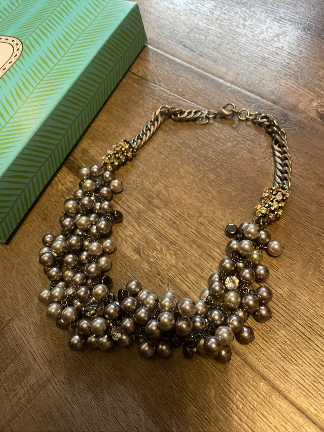 Stella & Dot Isadora Pearl Bib Necklace image indicator(7)