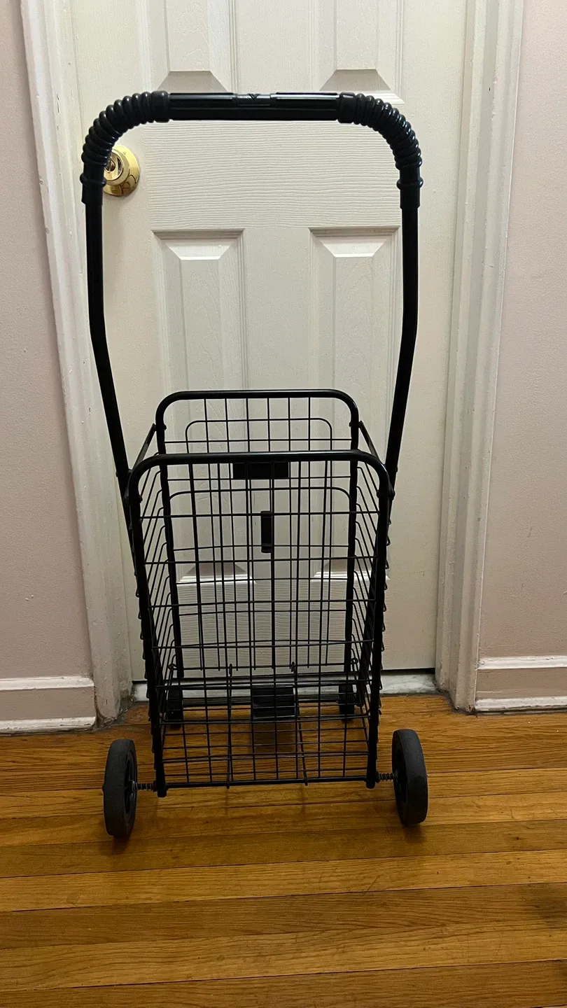 Black Shopping/Laundry Cart #cleanout image indicator(3)