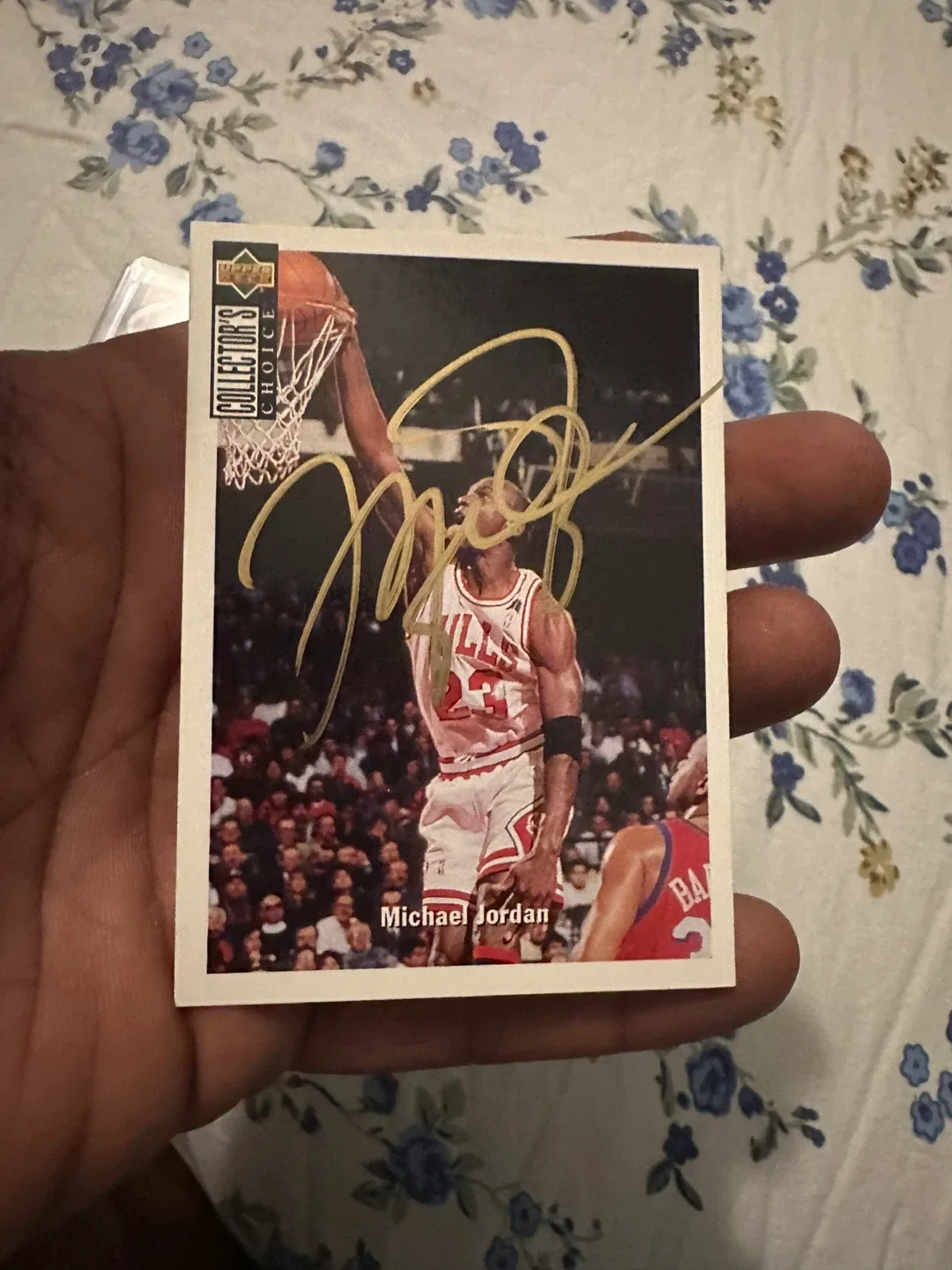 Michael Jordan Upper Deck Trading Card hand signed
